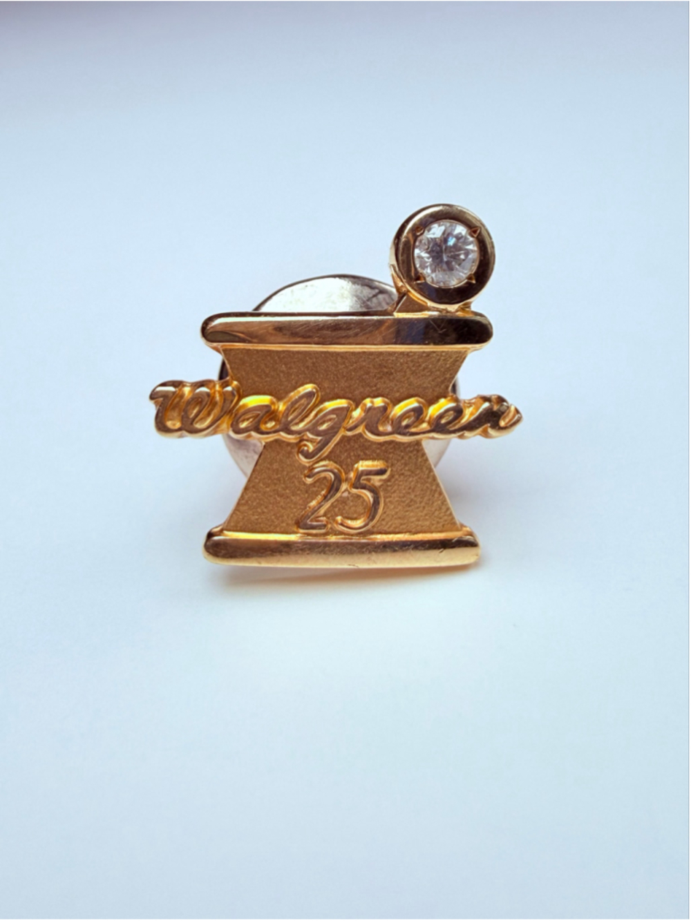 10K Solid Yellow Gold Walgreens 25 Years Service Award Real Diamond Brooch Pin